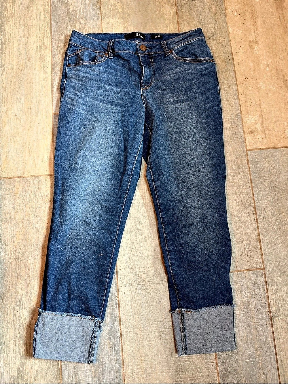 Taylor 1822 Cuffed cropped Skinny Jeans in Blue Size 8
